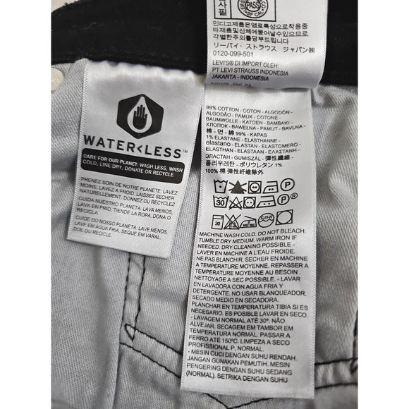 Levi's 541~Men's Size 42 x 32~Black Denim Athletic Water Less Jeans Cotton Blend - Picture 9 of 12